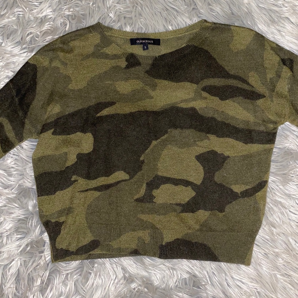 CROPPED camo sweater